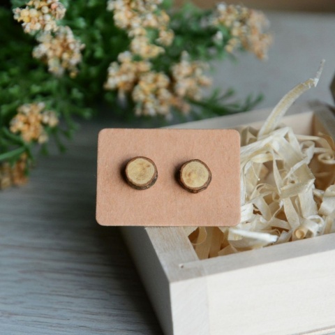 Kolczyki wkręcane z drewna Kolczyki wkręcane z drewna