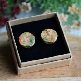 Oliwkowo zielone kolczyki koła na sztyfcie